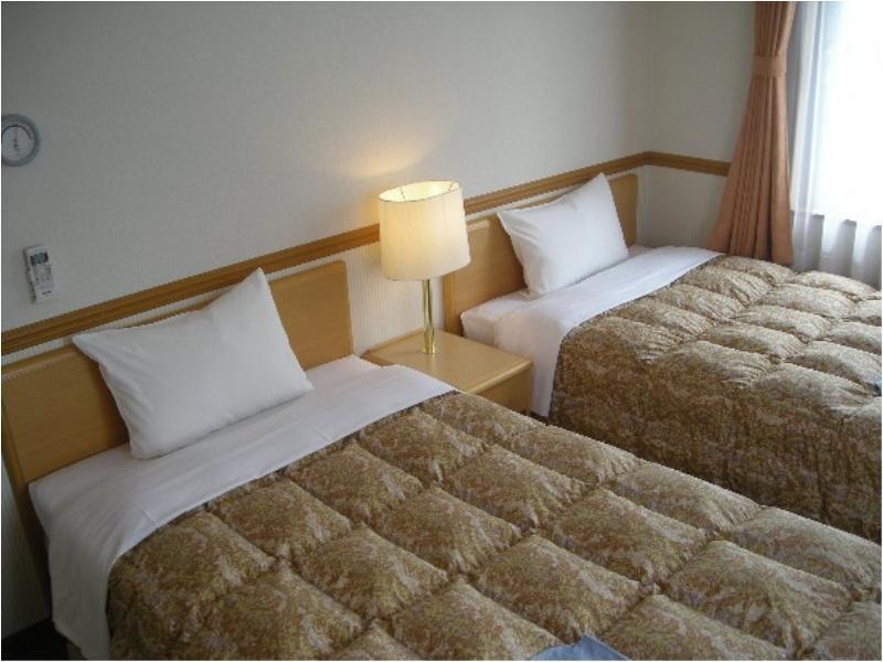 Toyoko Inn Kanazawa-Eki Higashi-Guchi Exterior foto